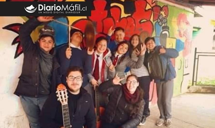 Pequeñines de Máfil, Río Bueno y La Unión recibirán sólida formación musical