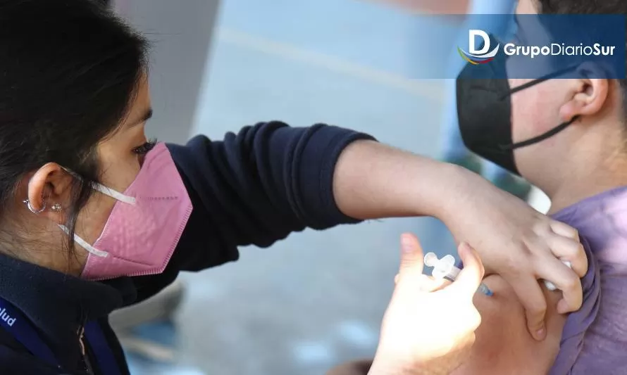 Apoderados denuncian que sus hijos fueron vacunados sin autorización en escuela rural