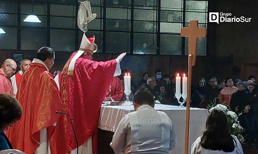Con multitudinaria misa celebraron los 60 años de la parroquia Preciosa Sangre